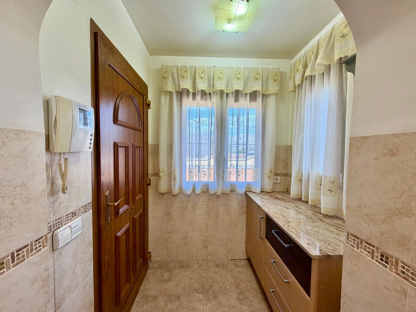 Villa de Ensueño en venta, en Plena Naturaleza con Apartamento de Invitados