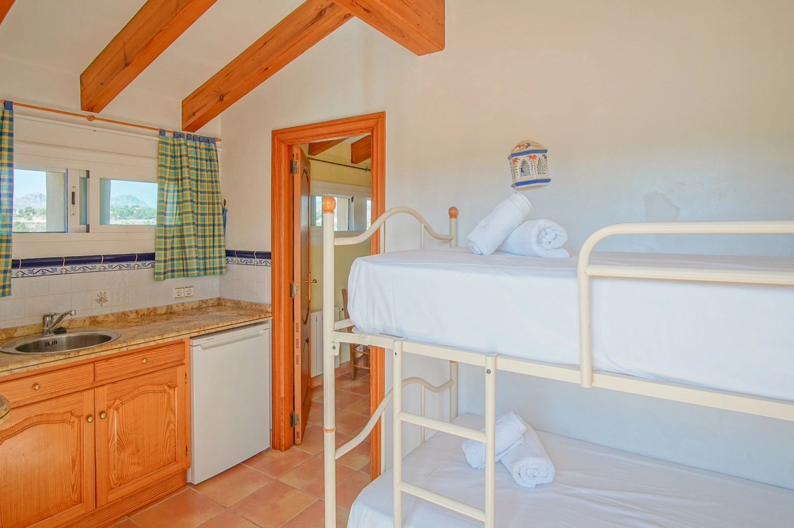 Villa con 3 casas de invitados en venta en Benissa