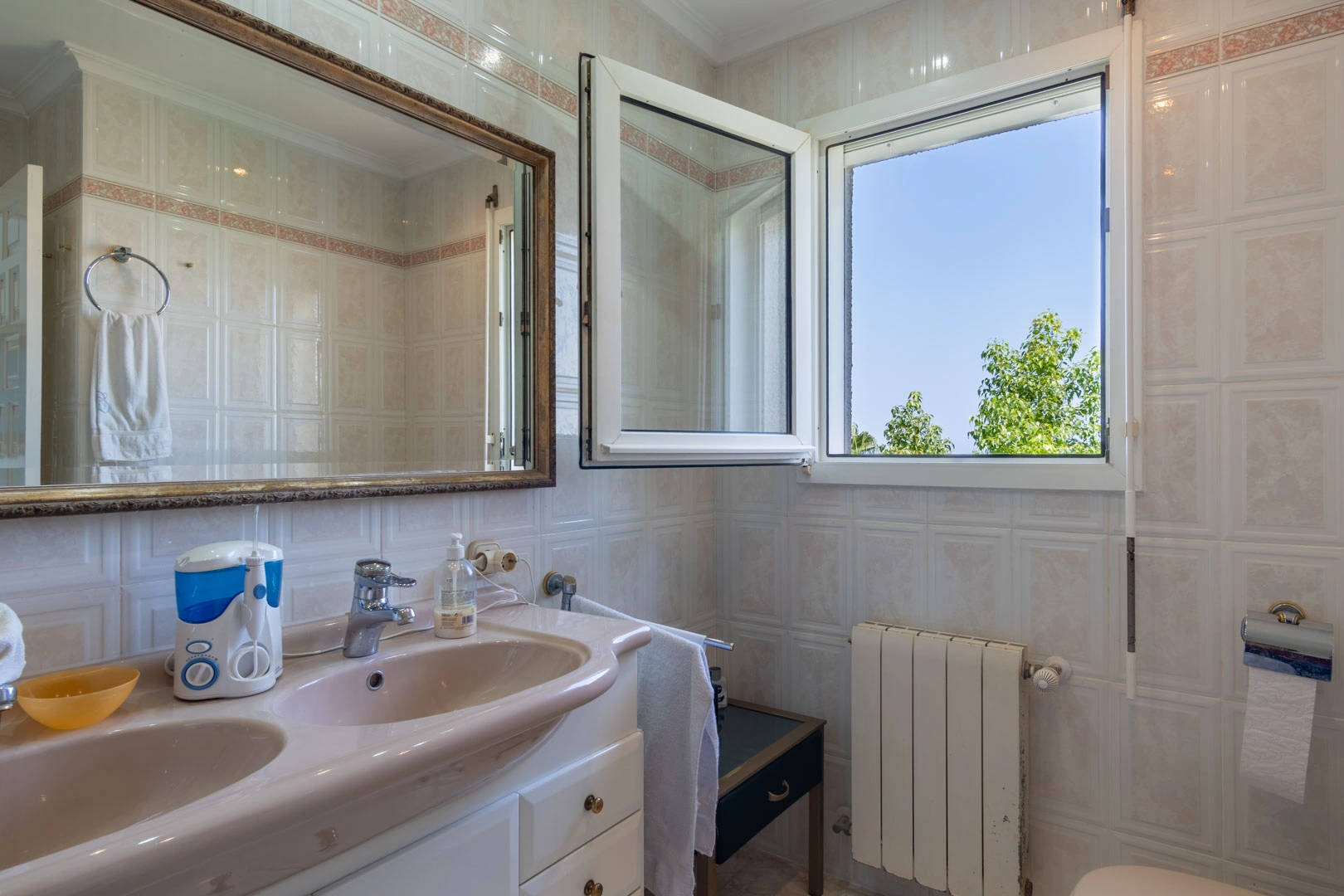 Villa con vistas panoramicas al mar a la venta en Denia.