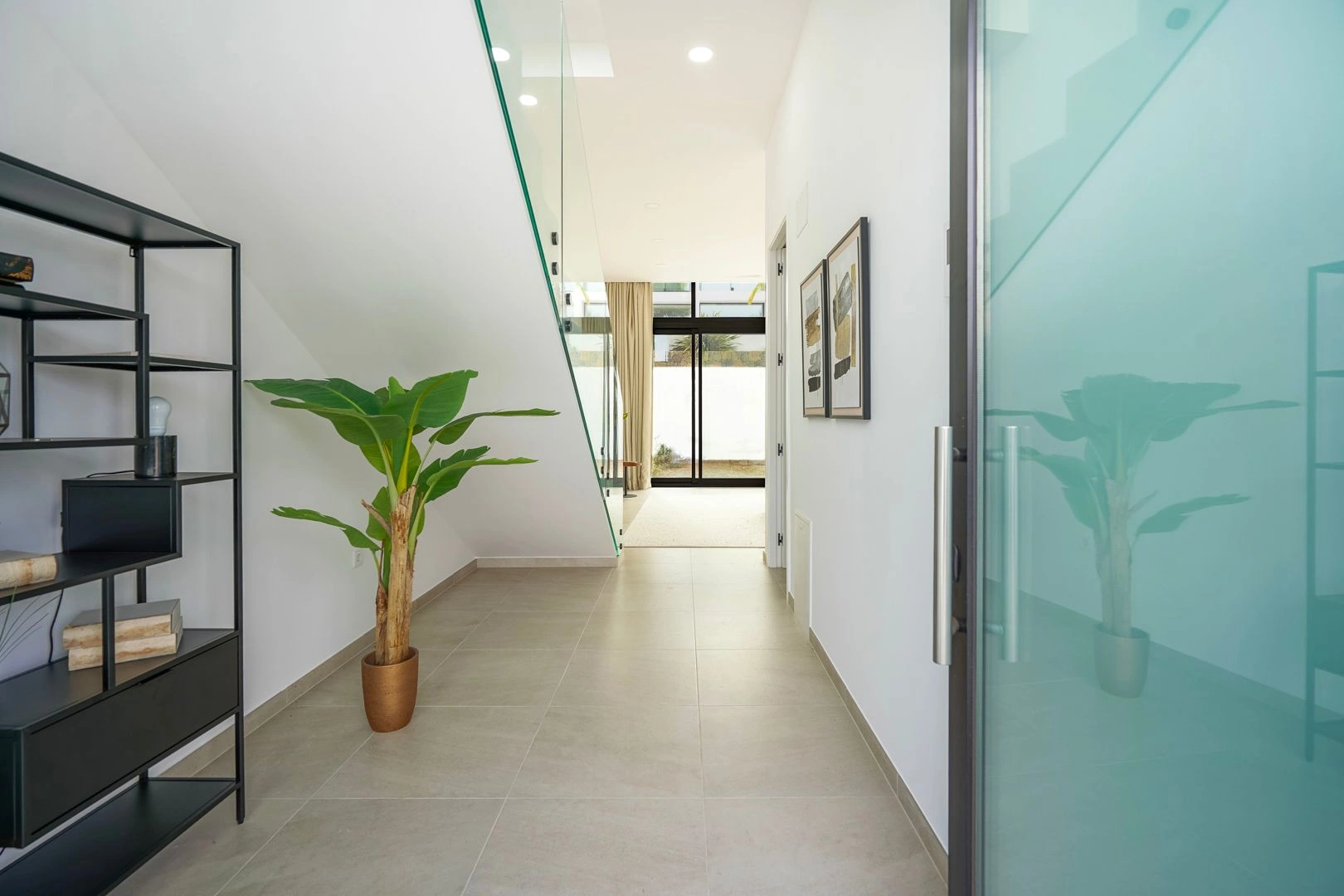 Moderne nieuwbouw geschakelde chalet te koop in Calpe