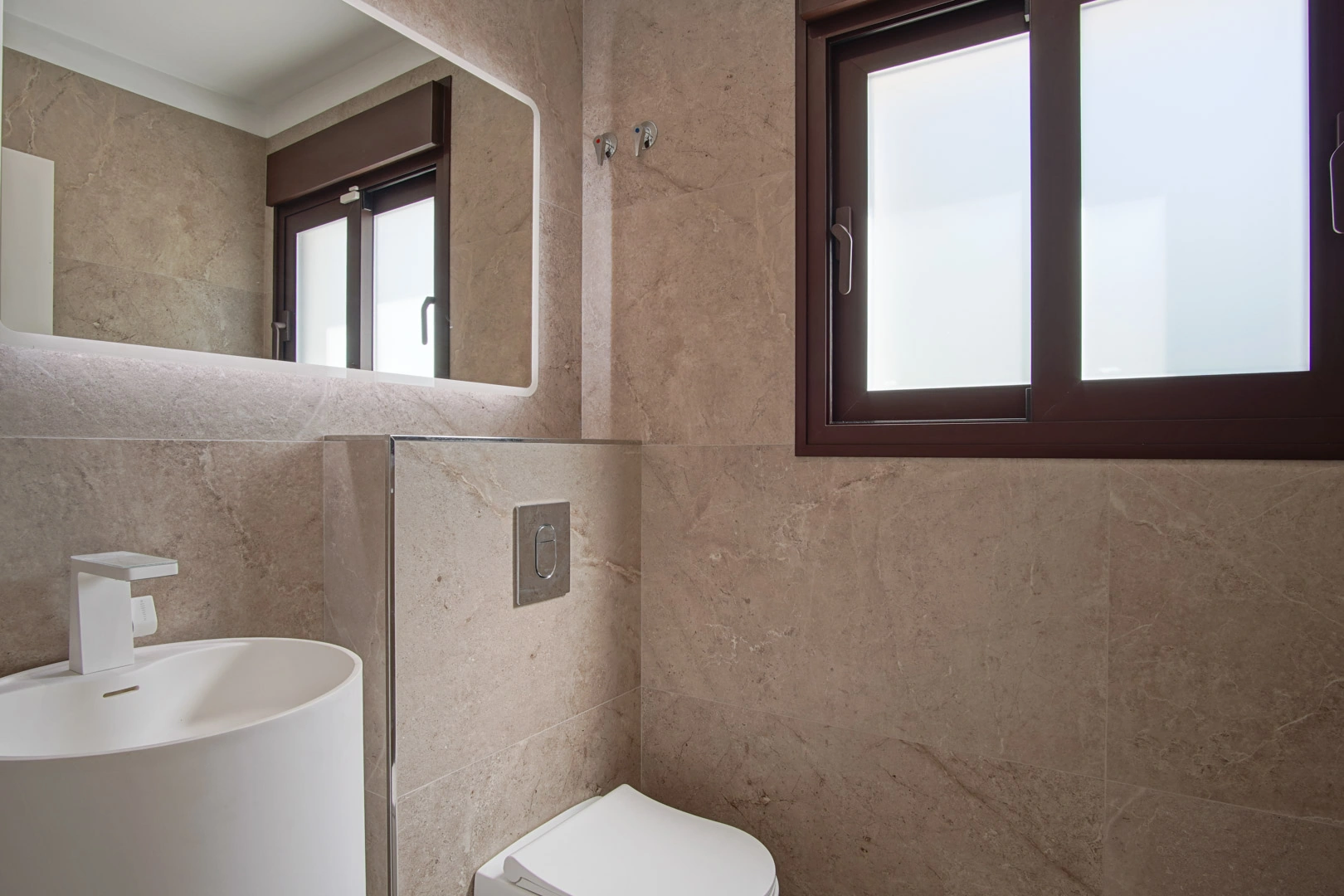 Villa moderna con vistas panorámicas al mar a la venta en Denia