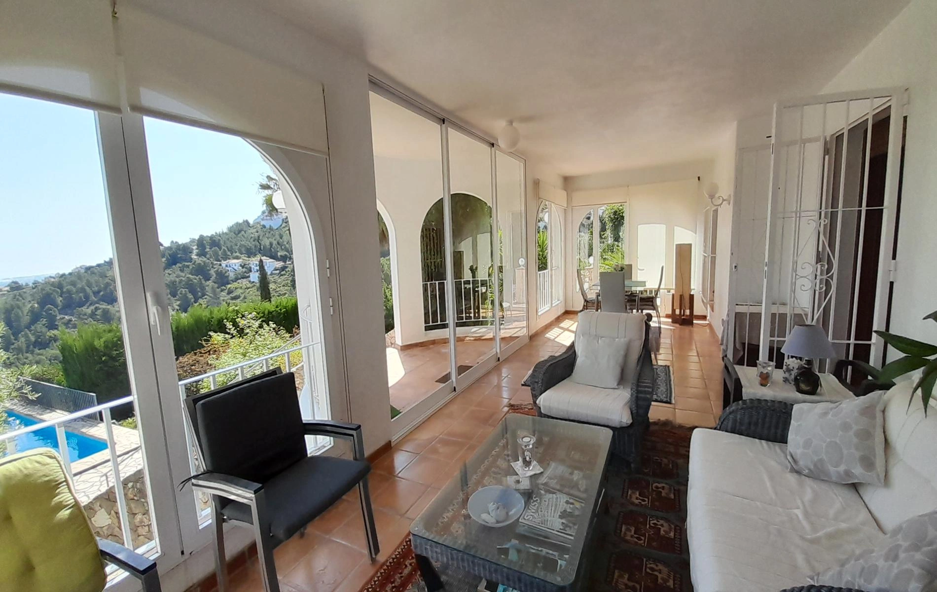 Villa de 4 dormitorios en venta en Montepego con vistas al mar