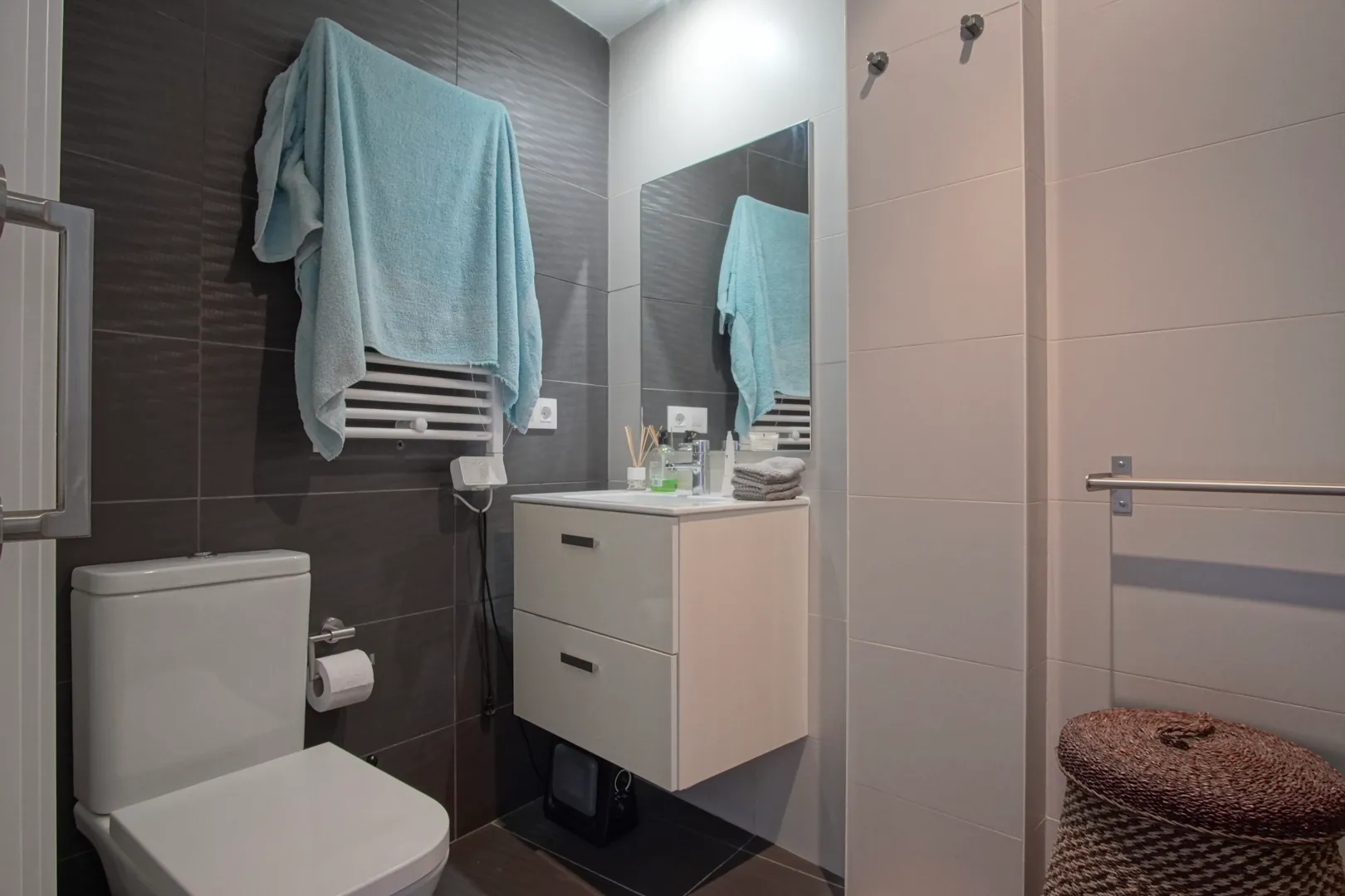 Penthouse rénové avec vue sur la mer à vendre au centre de Jávea
