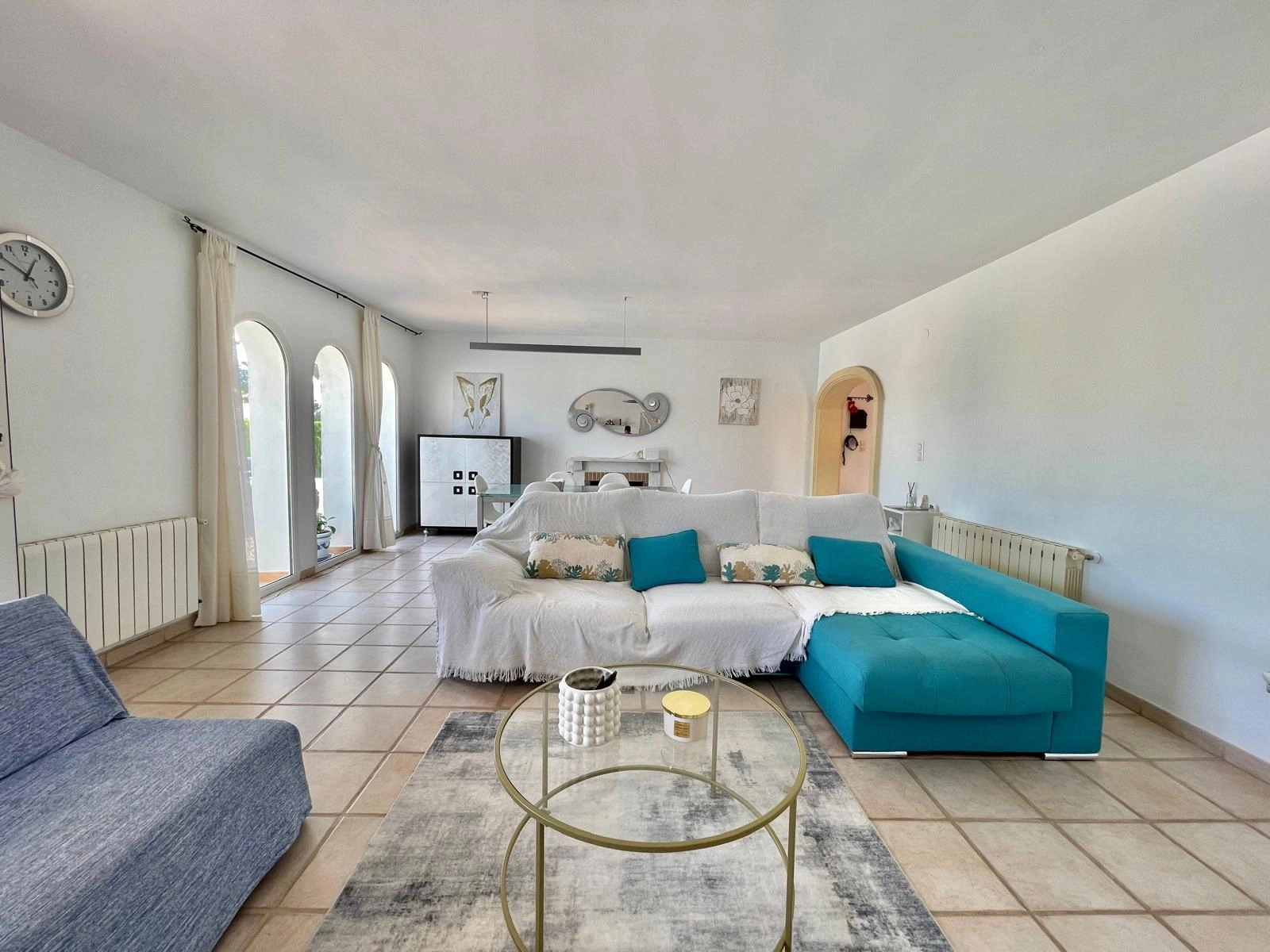 Villa avec 4 chambres à vendre à Dénia, proche des commerces et du centre-ville.