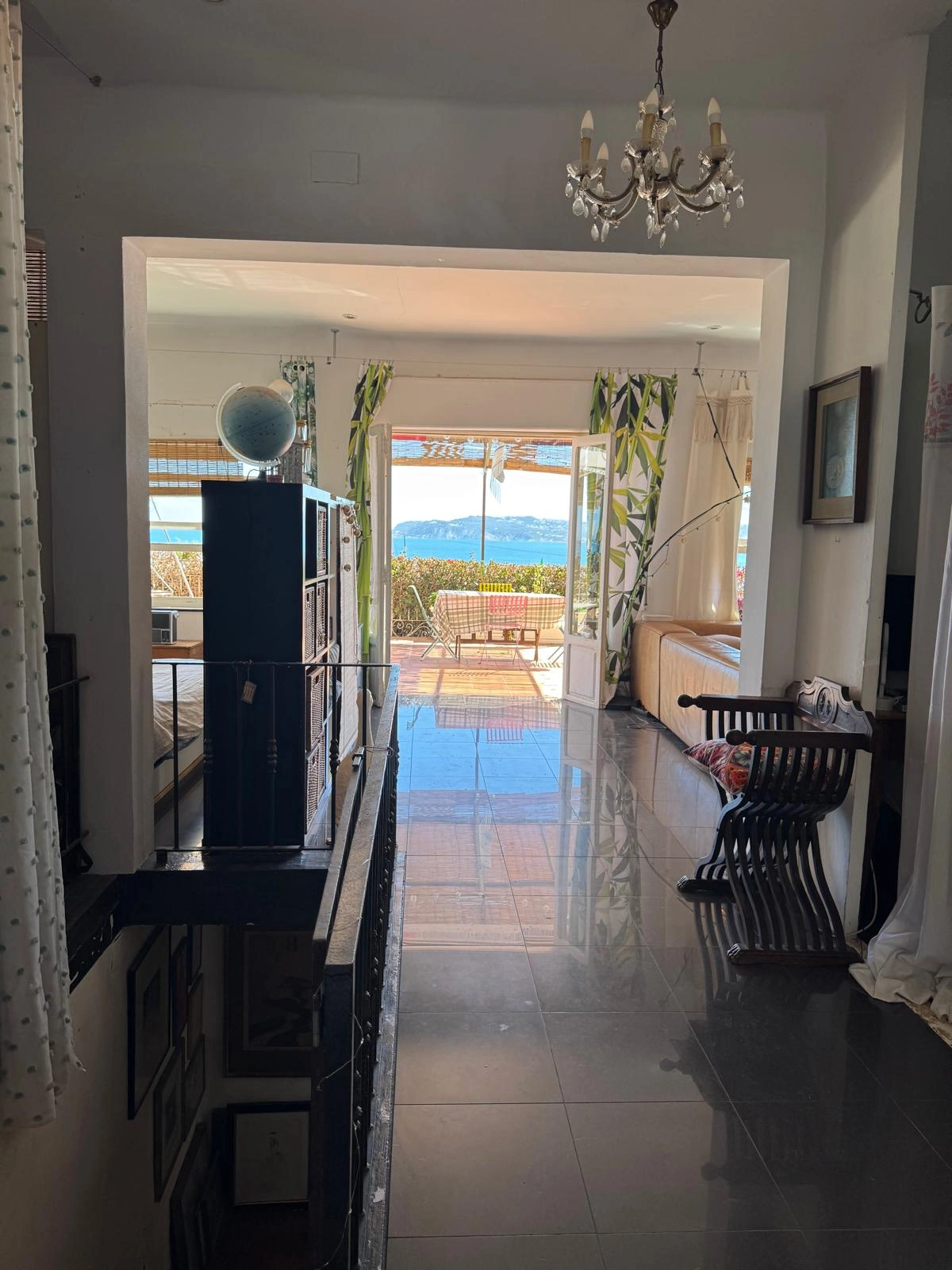 Se vende casa independiente en el puerto de Javea