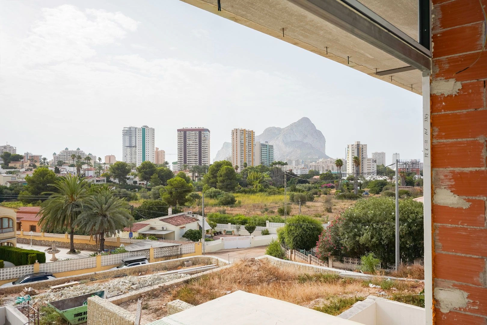 Moderna villa de obra nueva a poca distancia de la playa de Calpe