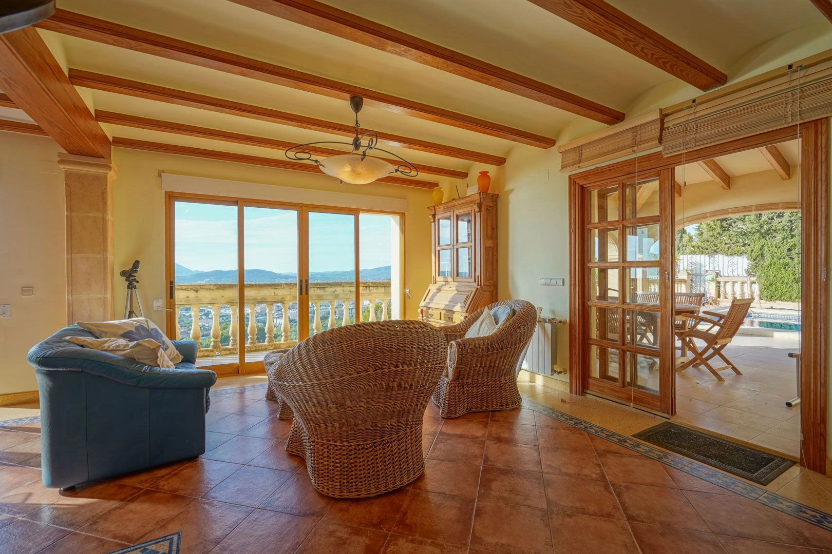 Villa met prachtig uitzicht op zee te koop in La Corona, Jávea