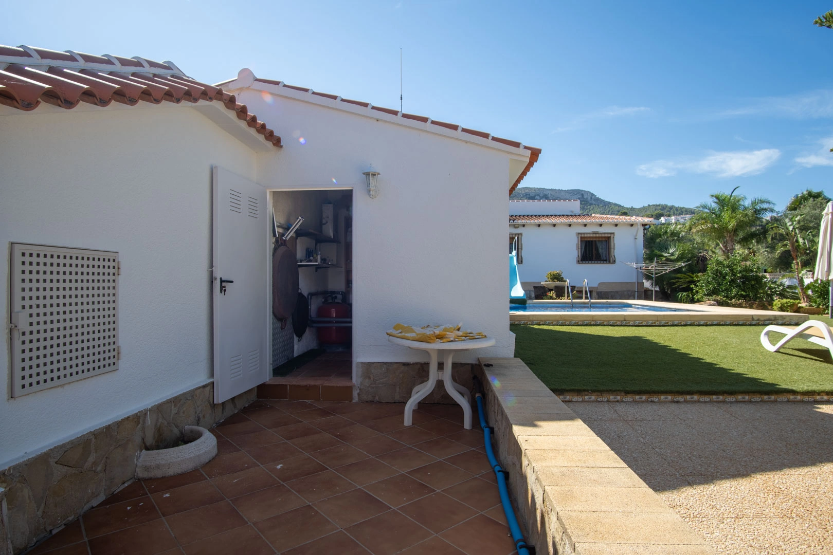 Chalet semiadosado a la venta en La Pedrera, Dénia