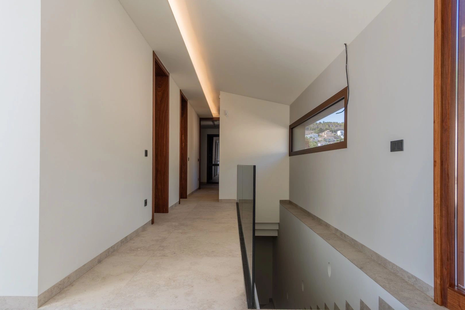 Exclusiva villa moderna cerca de la playa de La Fustera