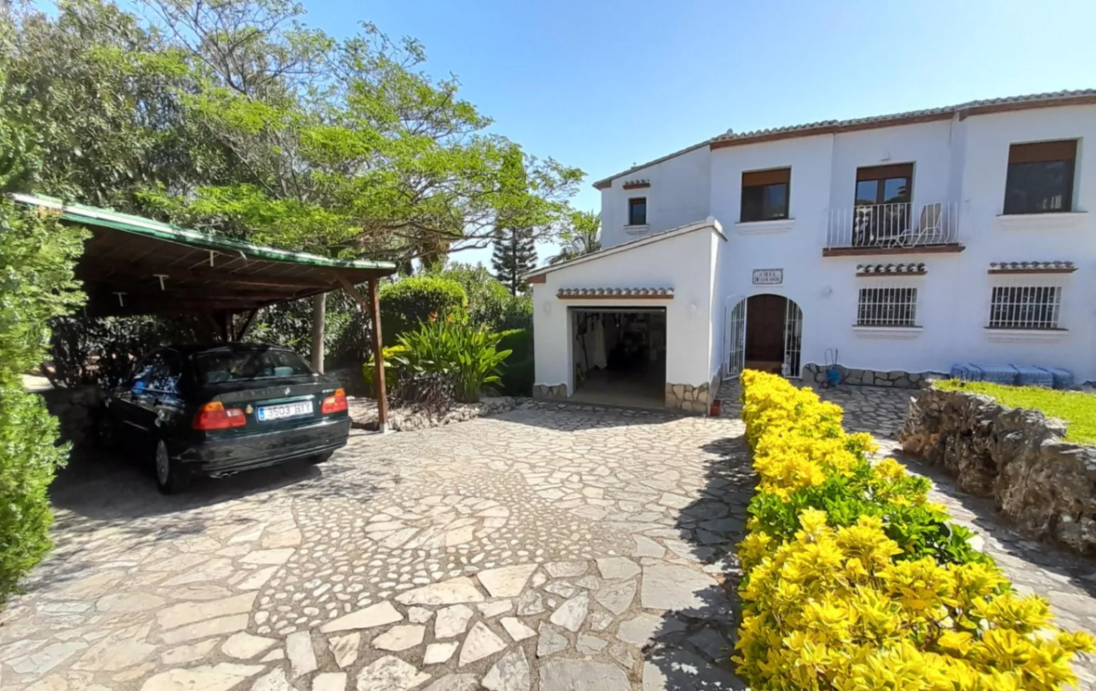 Villa de 4 dormitorios en venta en Montepego con vistas al mar