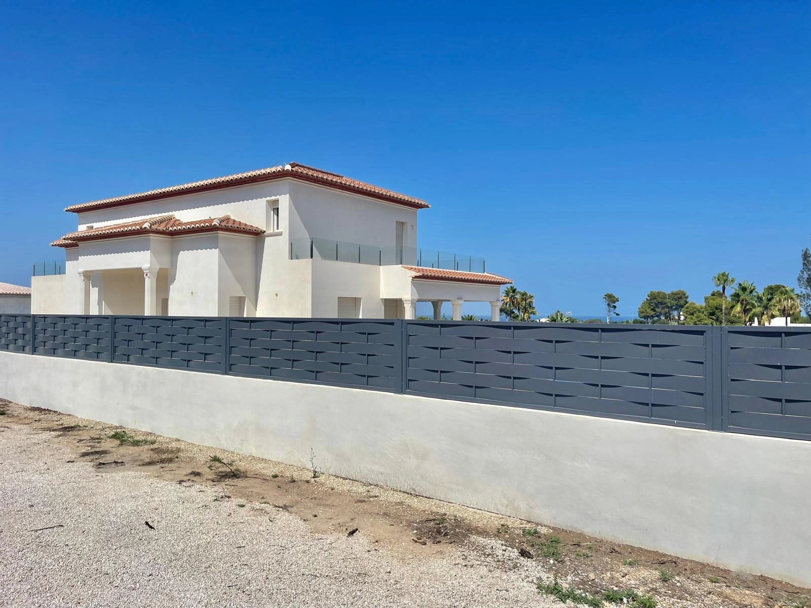 Villa de nueva construcción con vistas al mar en venta en Jávea