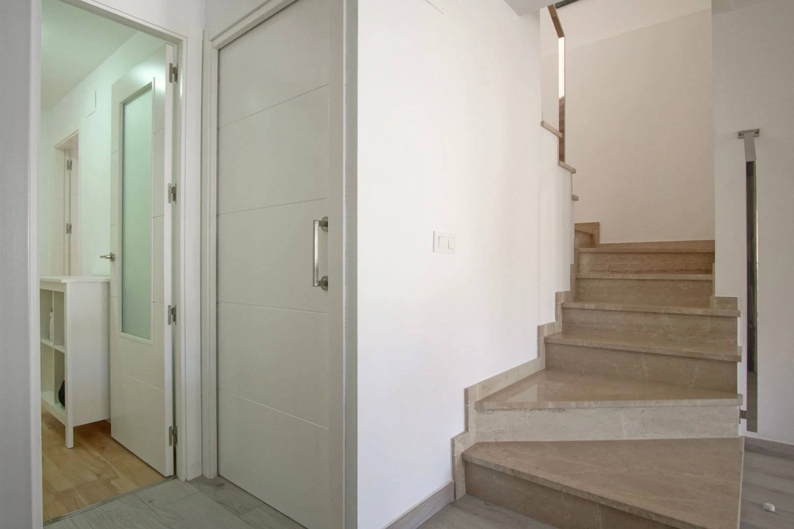 Penthouse rénové avec vue sur la mer à vendre au centre de Jávea