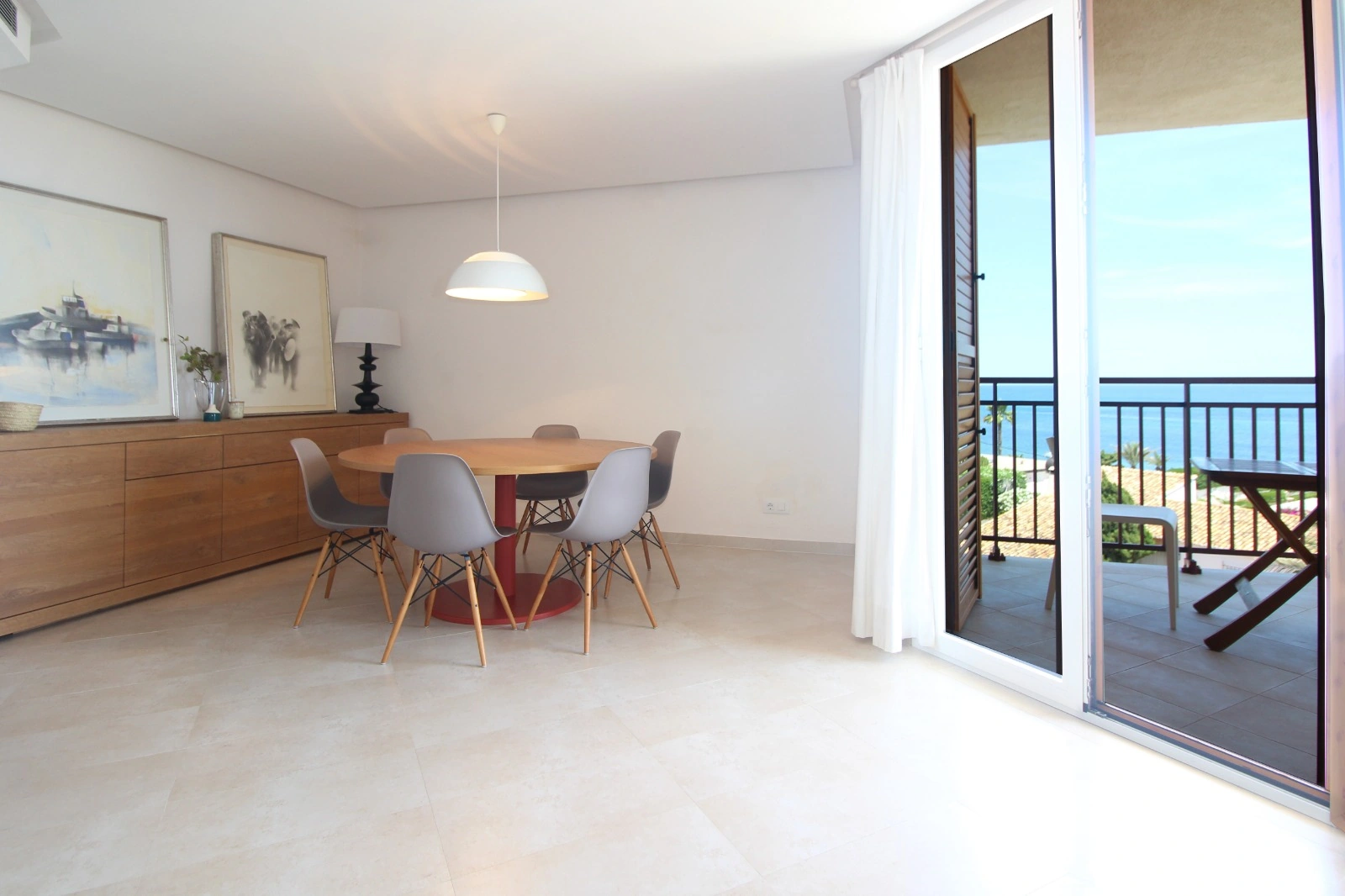 Schöne Wohnung zur Miete in Javea mit Meerblick