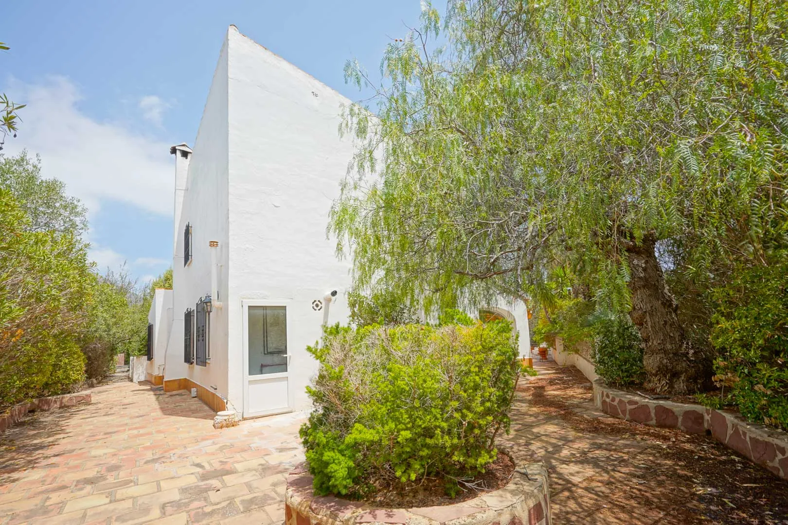 Villa traditionnelle avec maison d’hôtes à vendre à Jávea
