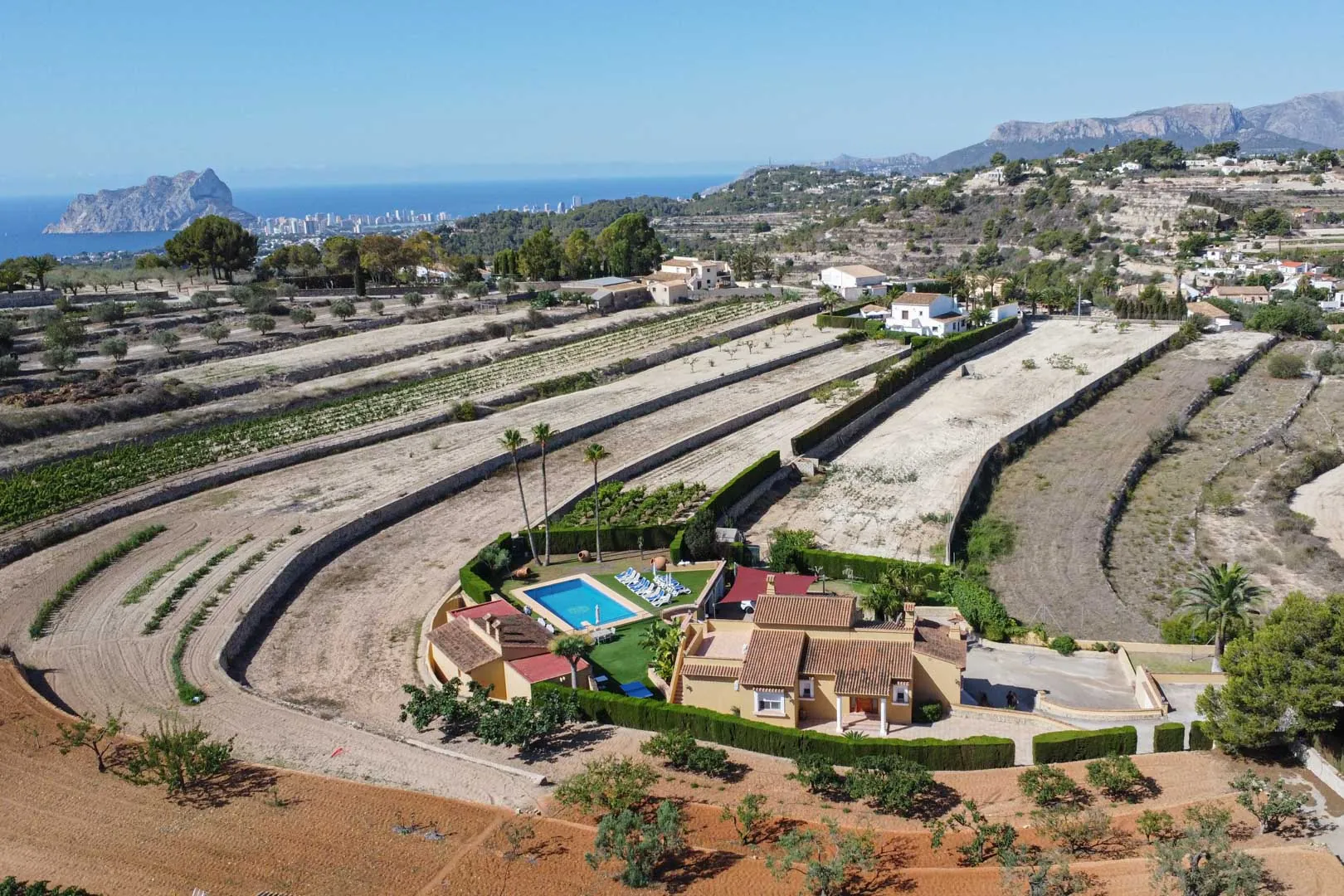 Villa con 3 casas de invitados en venta en Benissa