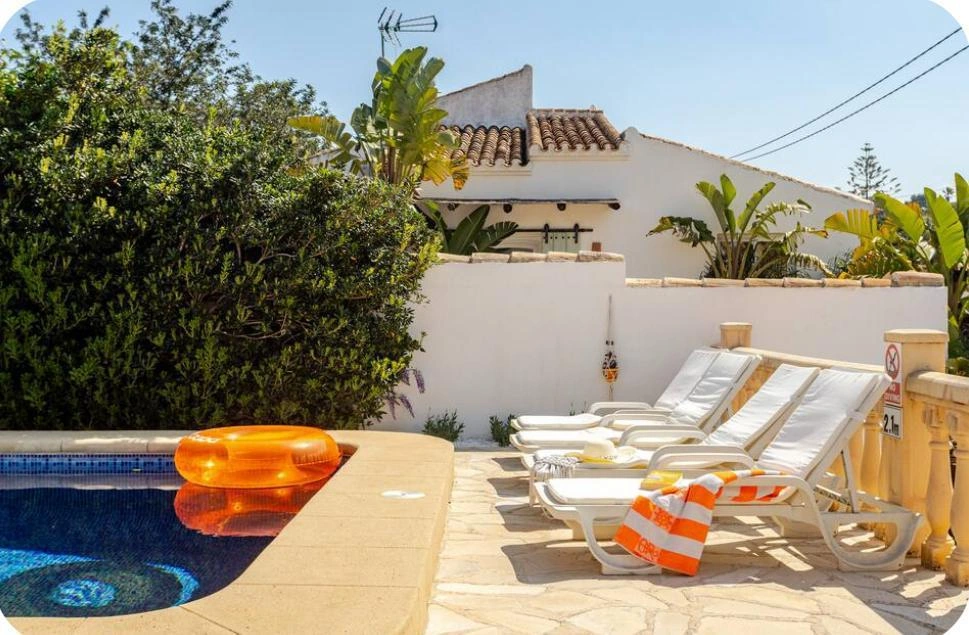 Charmante villa à vendre avec jardin et piscine privée à Cap Martí, Jávea – Costa Blanca