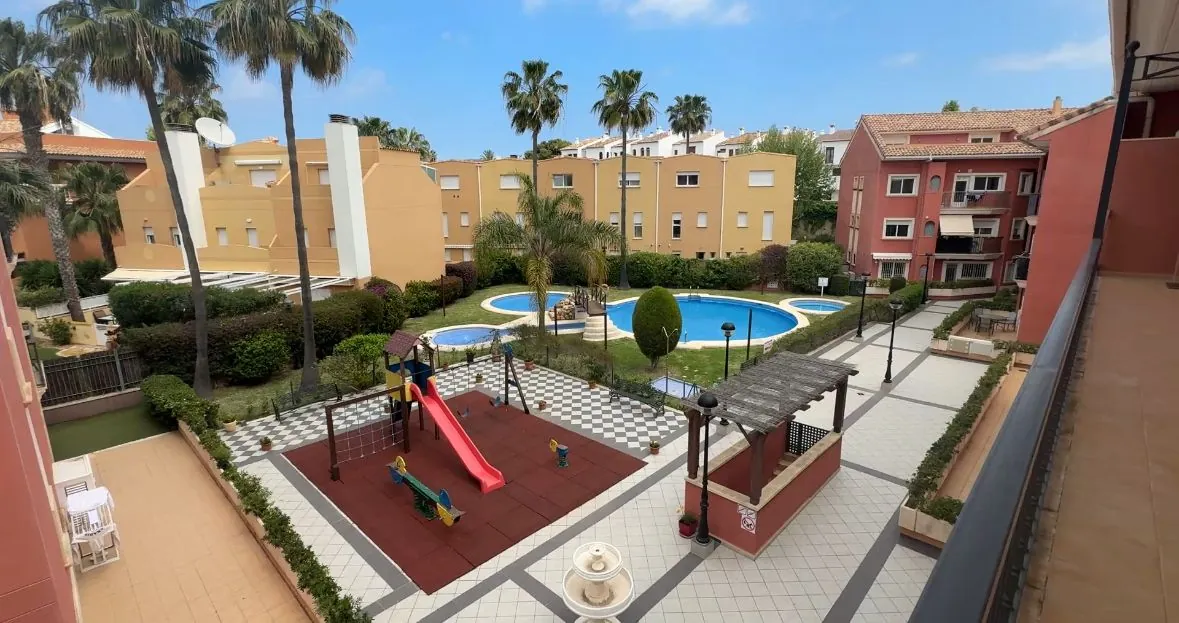 Esclusivo attico duplex in vendita a Jávea - seconda linea dal mare
