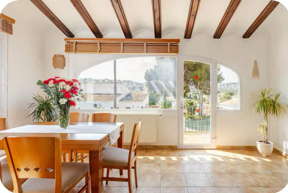 Charmante villa à vendre avec jardin et piscine privée à Cap Martí, Jávea – Costa Blanca
