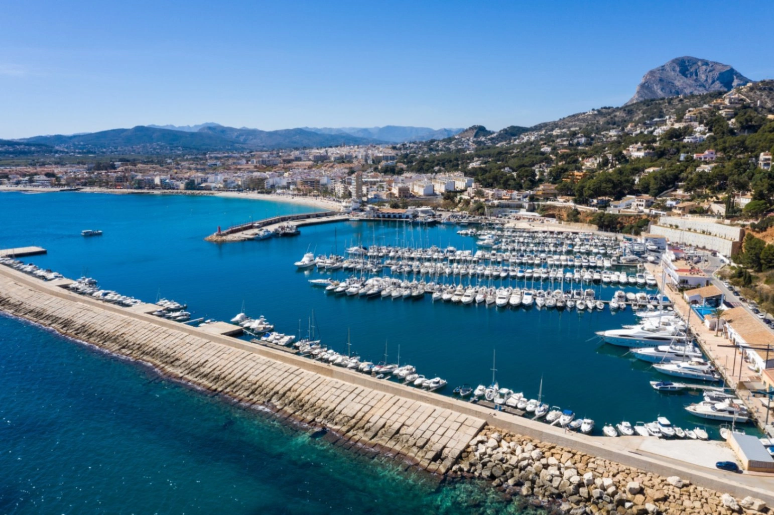 Huur van Villa in Jávea (beschikbaar vanaf 1 november)