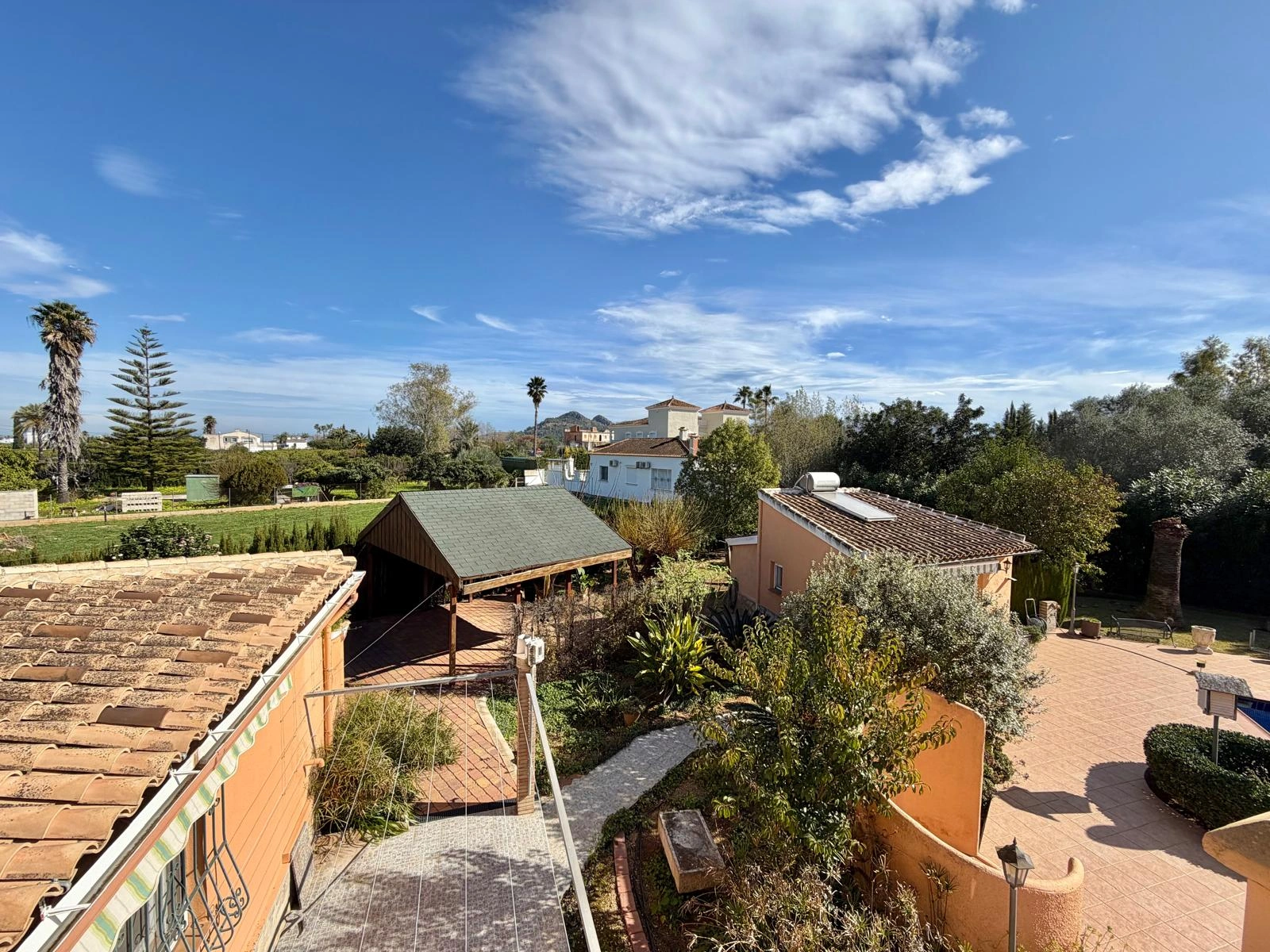 Villa de Ensueño en venta, en Plena Naturaleza con Apartamento de Invitados