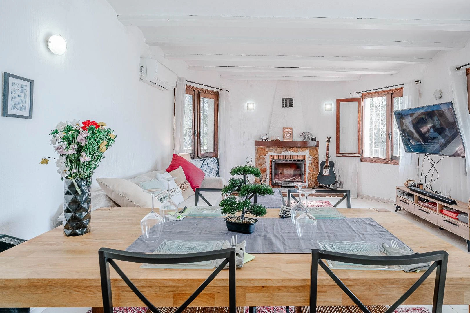 Charming villa for sale in Moraira with 2 bedrooms and a private pool.