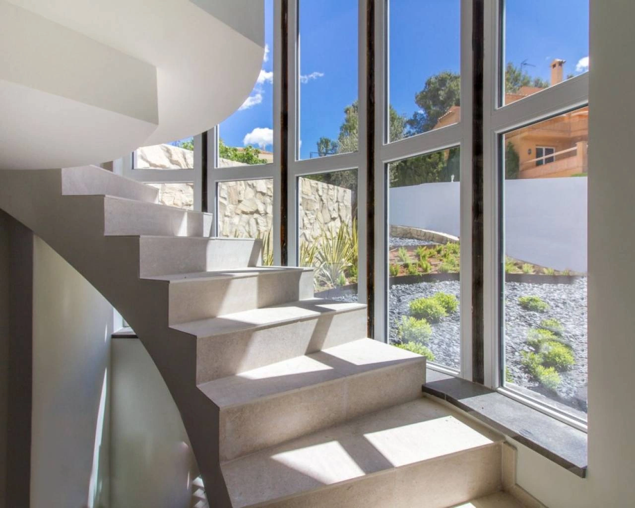 Villa de lujo con vistas al mar en venta en Altea