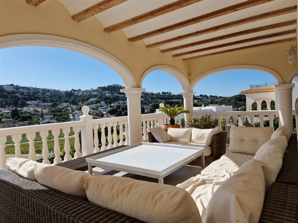 Exclusive traditional villa for sale in Moraira. A Haven of Tranquility Just Minutes From Downtown and the Beach