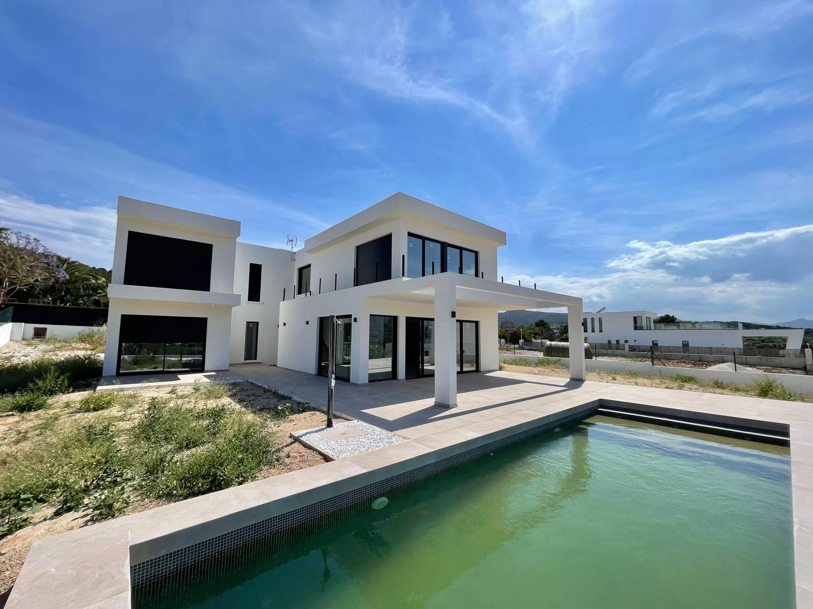 Villa de obra nueva con 3 dormitorios en venta en Javea