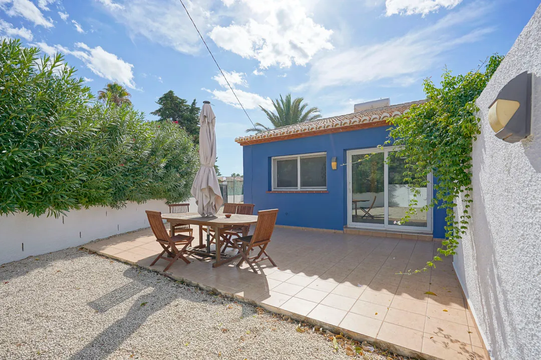 Preciosa villa de una sola planta en venta en el Montgo, Javea
