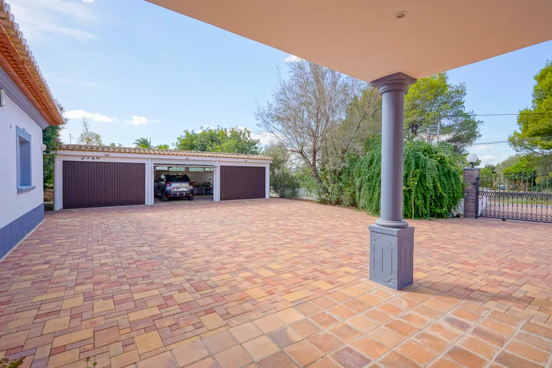 Preciosa villa de una sola planta en venta en el Montgo, Javea