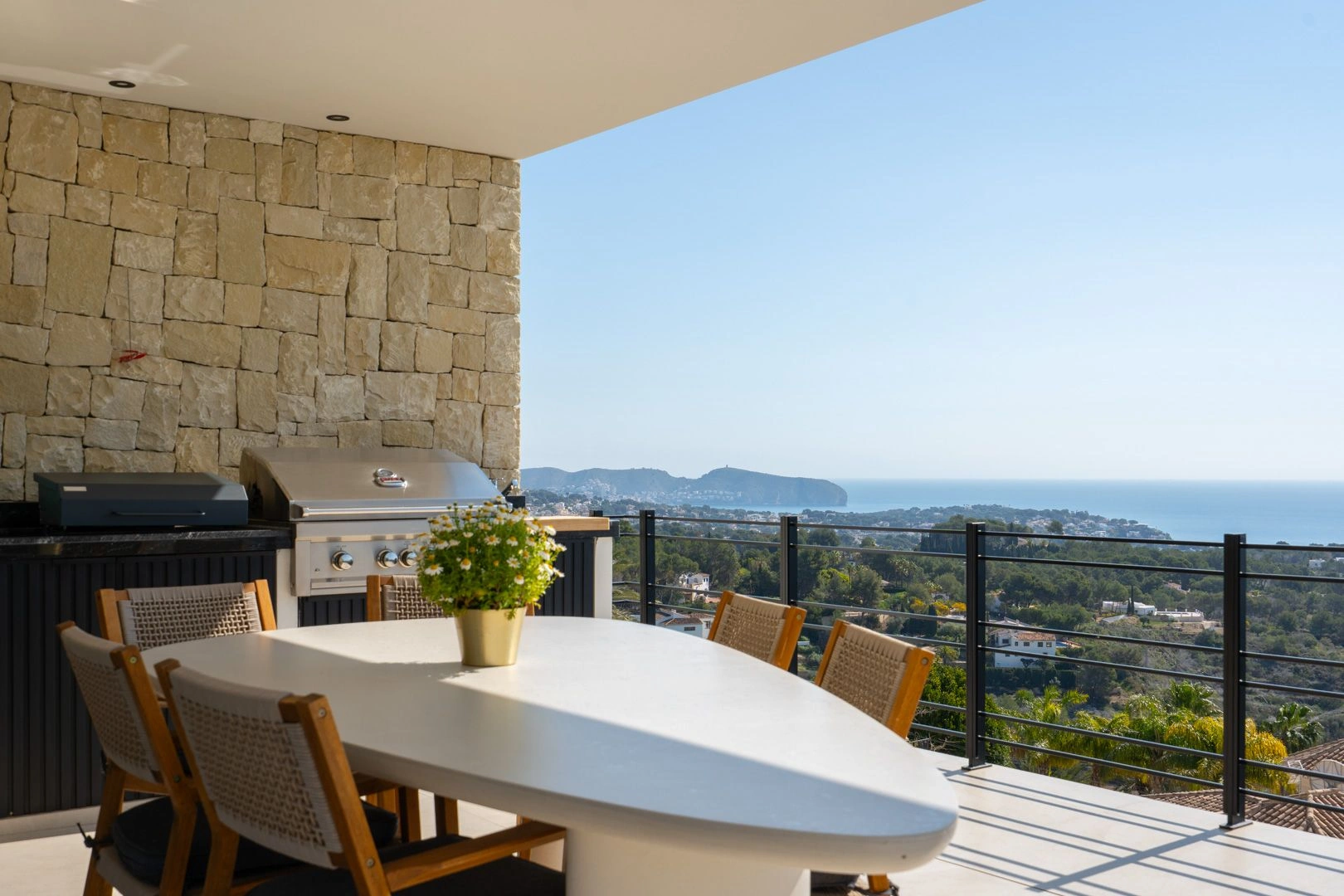 Impresionante villa mediterránea de lujo con vistas al mar en venta en Benissa