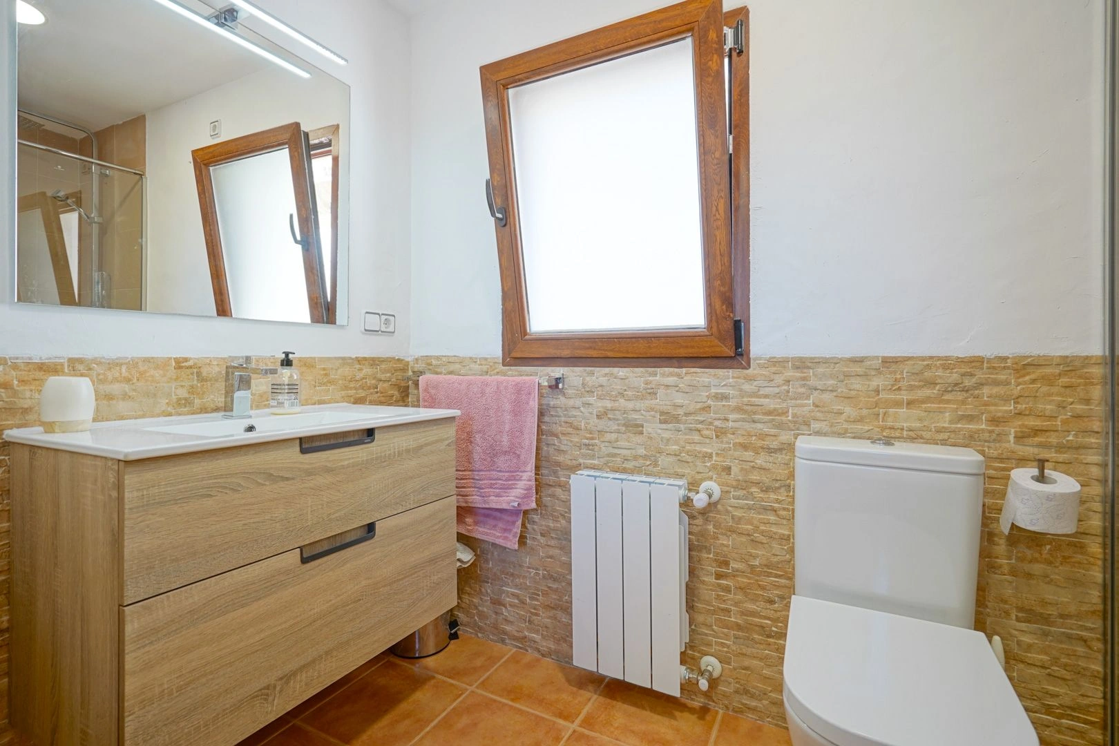 Spettacolare villa su grande terreno e piscina a Jávea