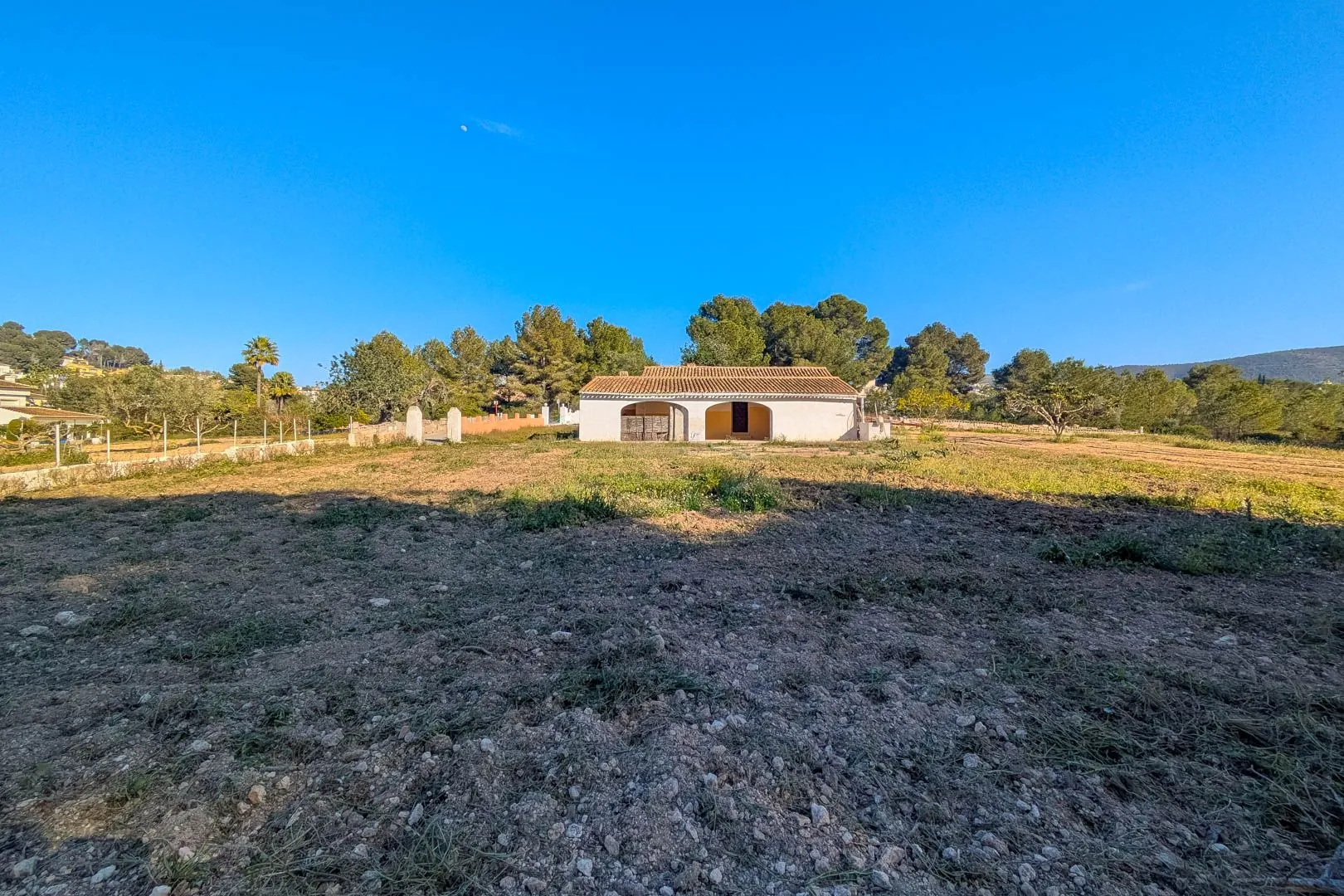 Finca tradicional con múltiples parcelas en venta en pinosol-las laderas, Jávea