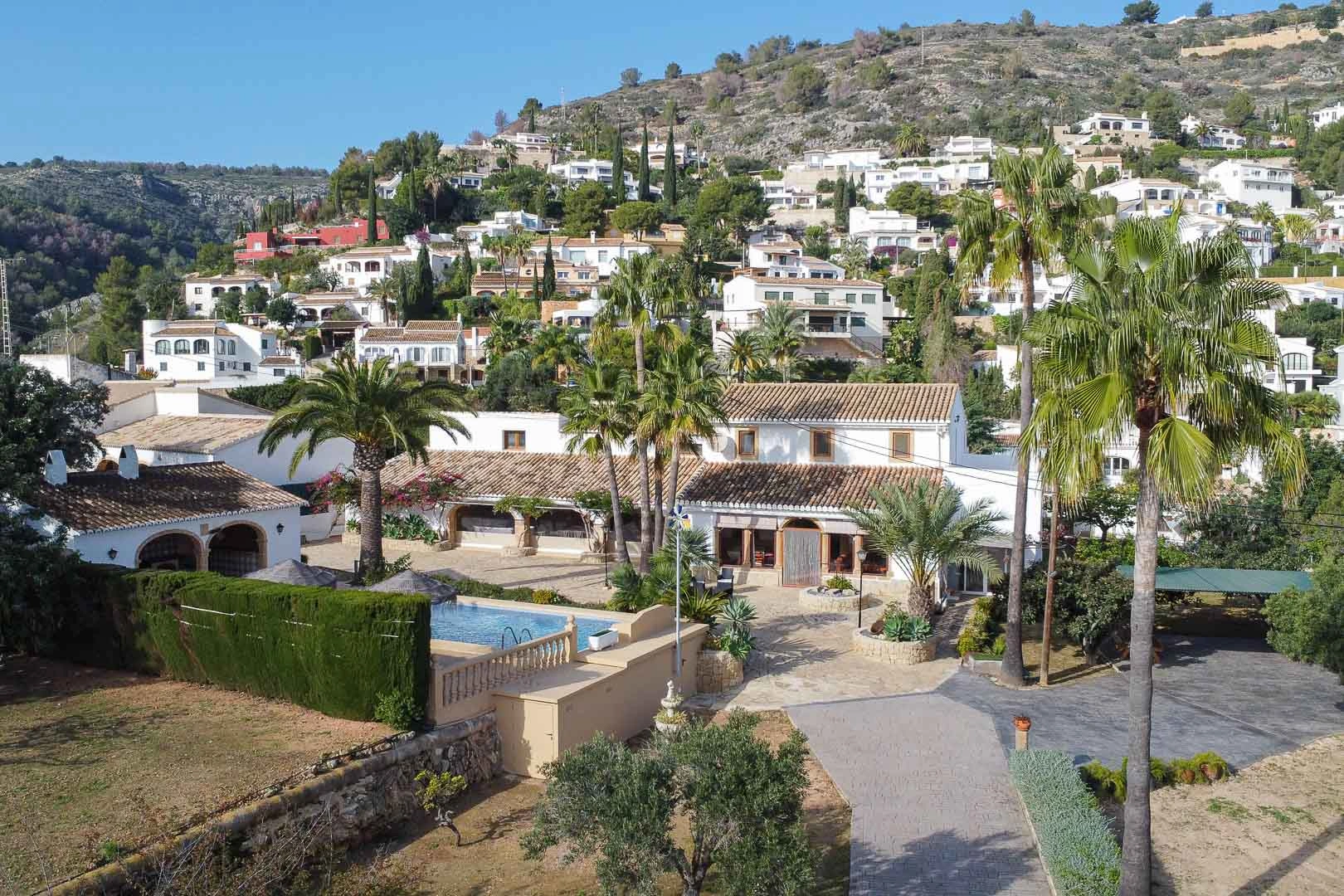 Charmante Villa im traditionellen Stil in der prestigeträchtigen Gegend von Puchol zum Verkauf in Jávea