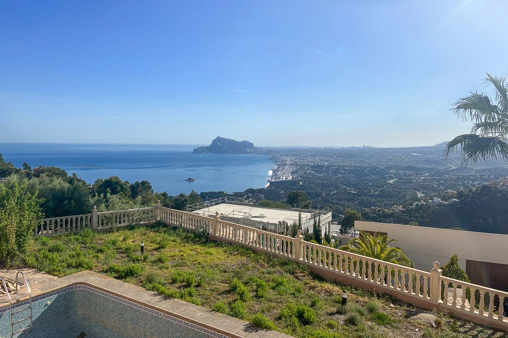 AR55146 - Villa ristrutturata in fase di sviluppo in vendita a Altea Hills