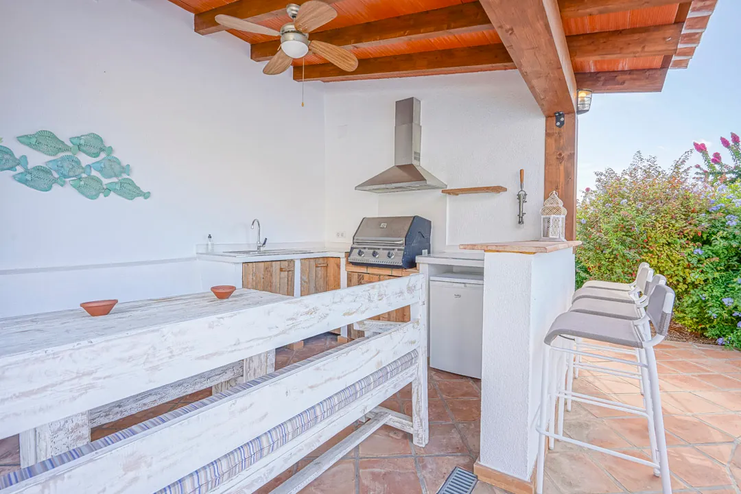 Preciosa villa de una sola planta en venta en el Montgo, Javea