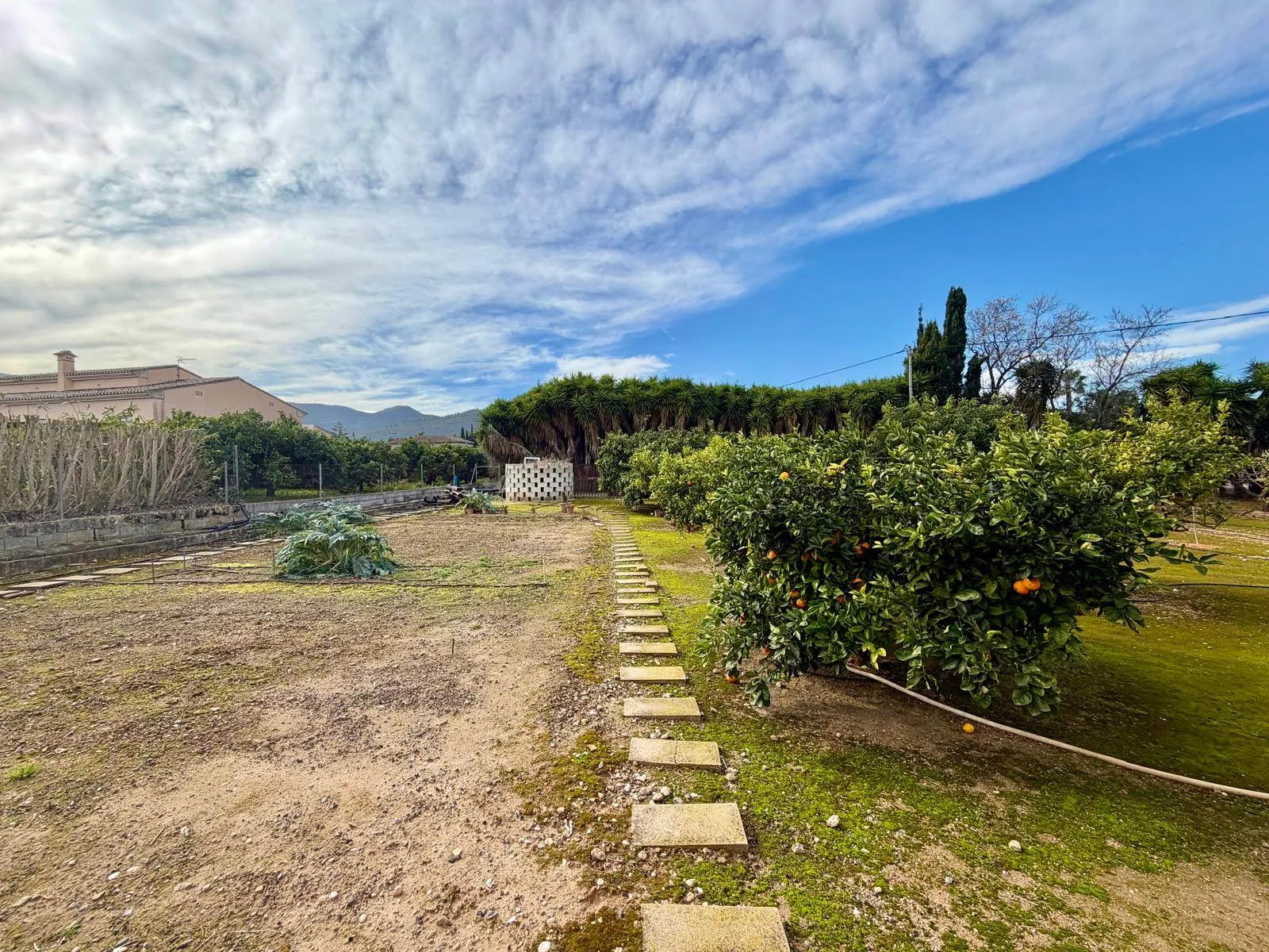 Villa de Ensueño en venta, en Plena Naturaleza con Apartamento de Invitados