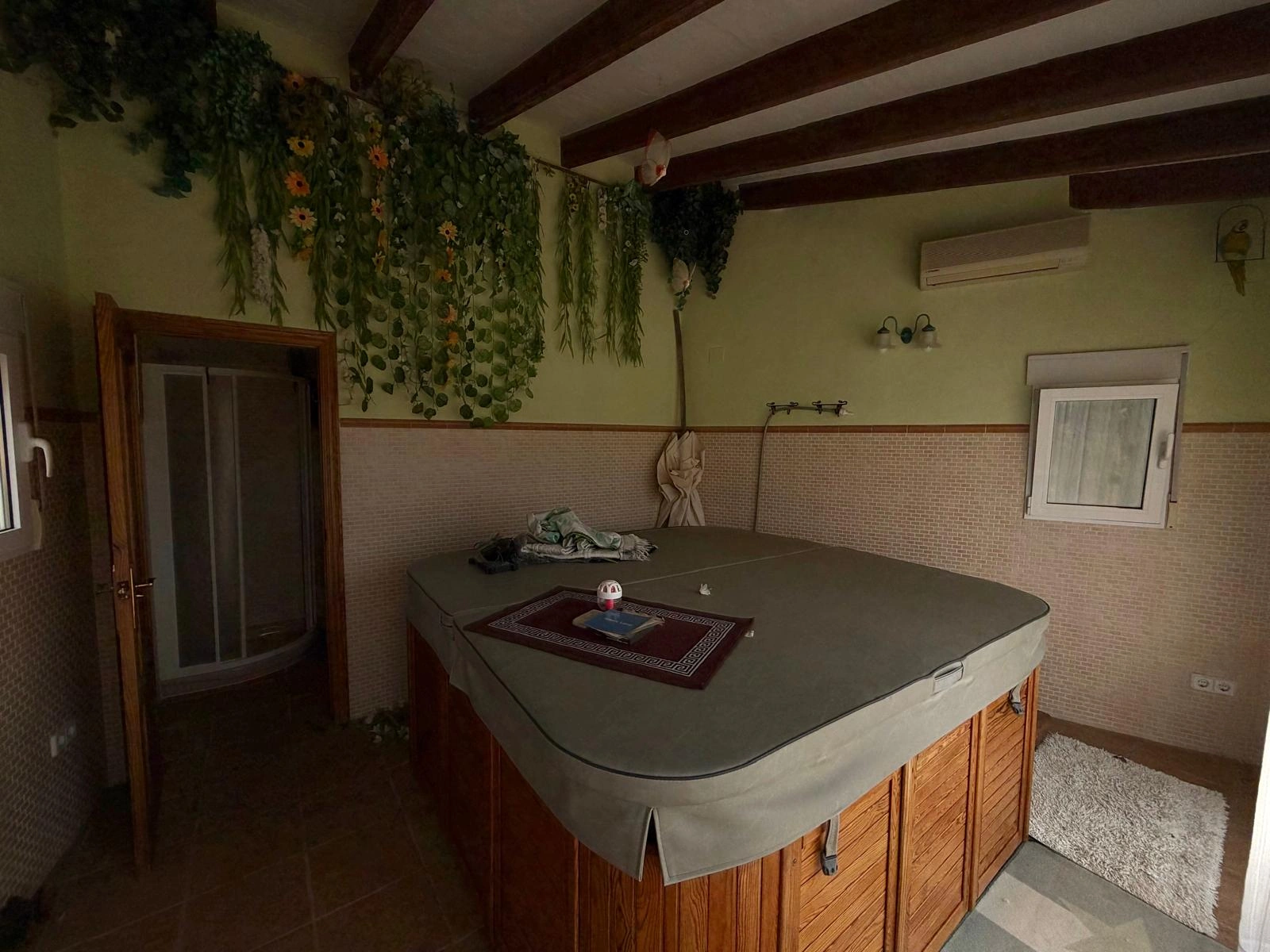 Villa de Ensueño en venta, en Plena Naturaleza con Apartamento de Invitados