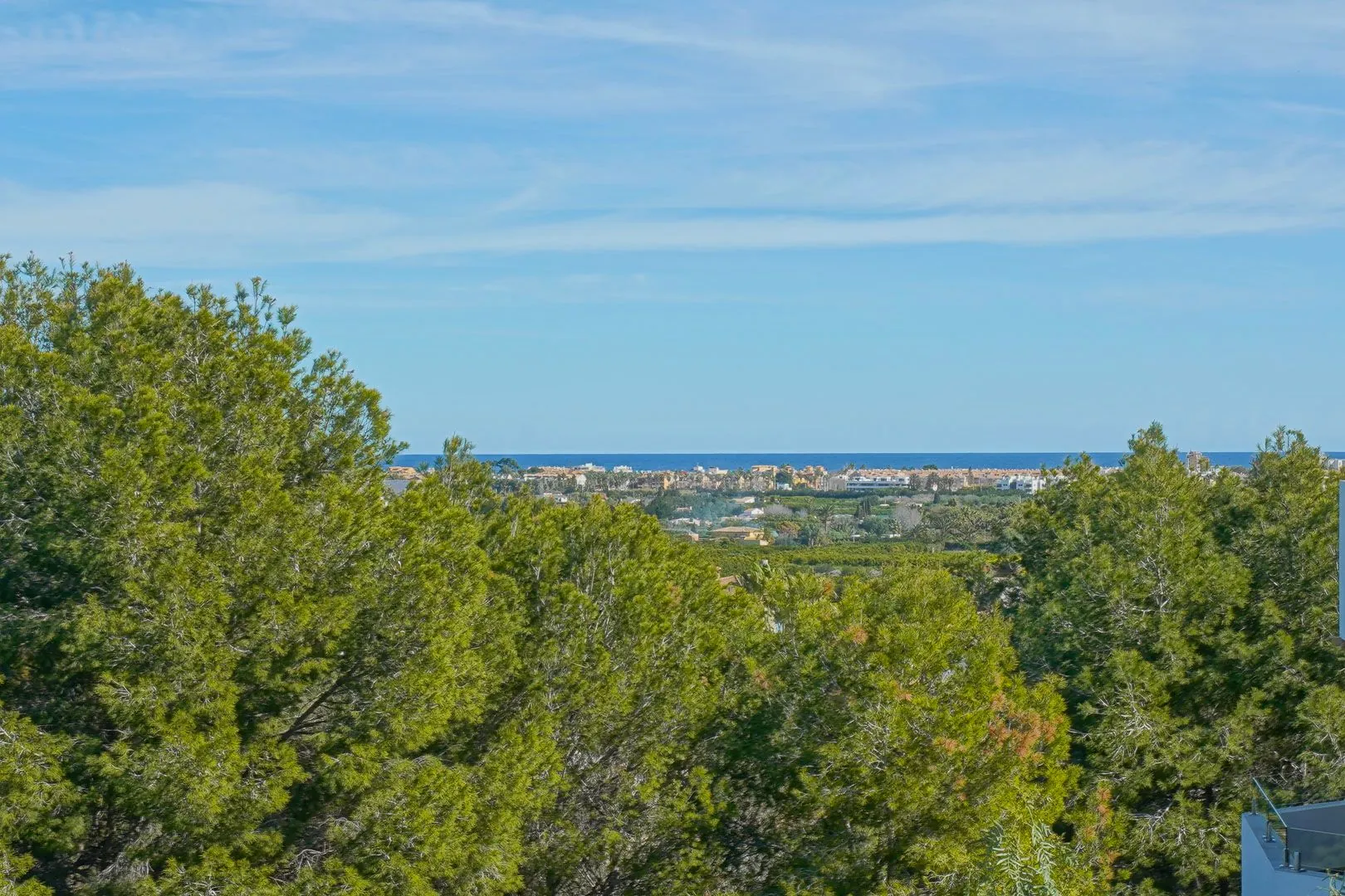Superbe villa moderne avec vue panoramique sur la mer à Javea.