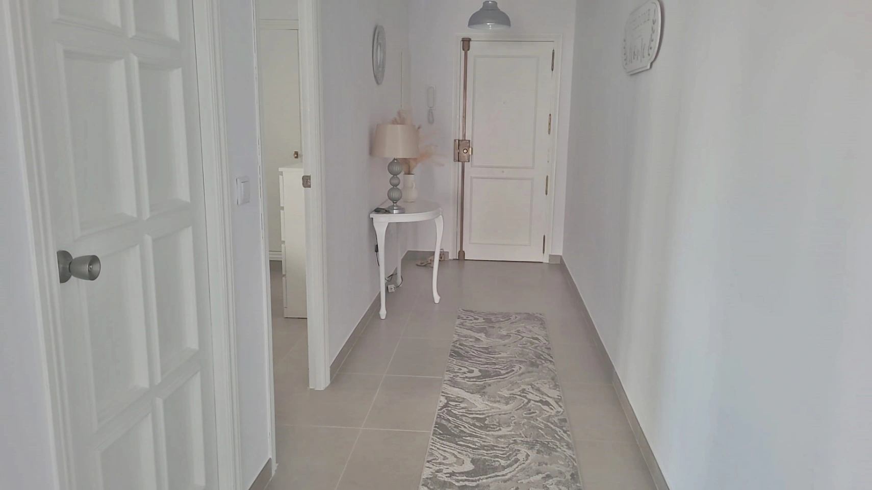 Apartamento completamente reformado en venta en Javea