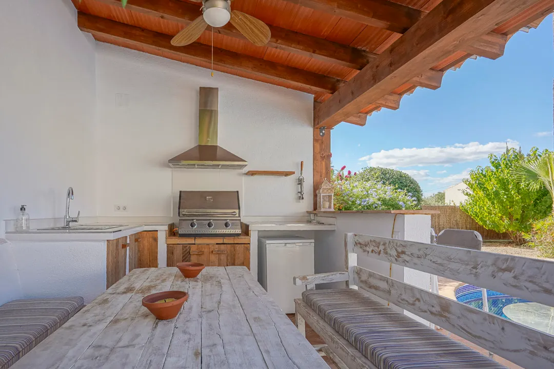 Preciosa villa de una sola planta en venta en el Montgo, Javea
