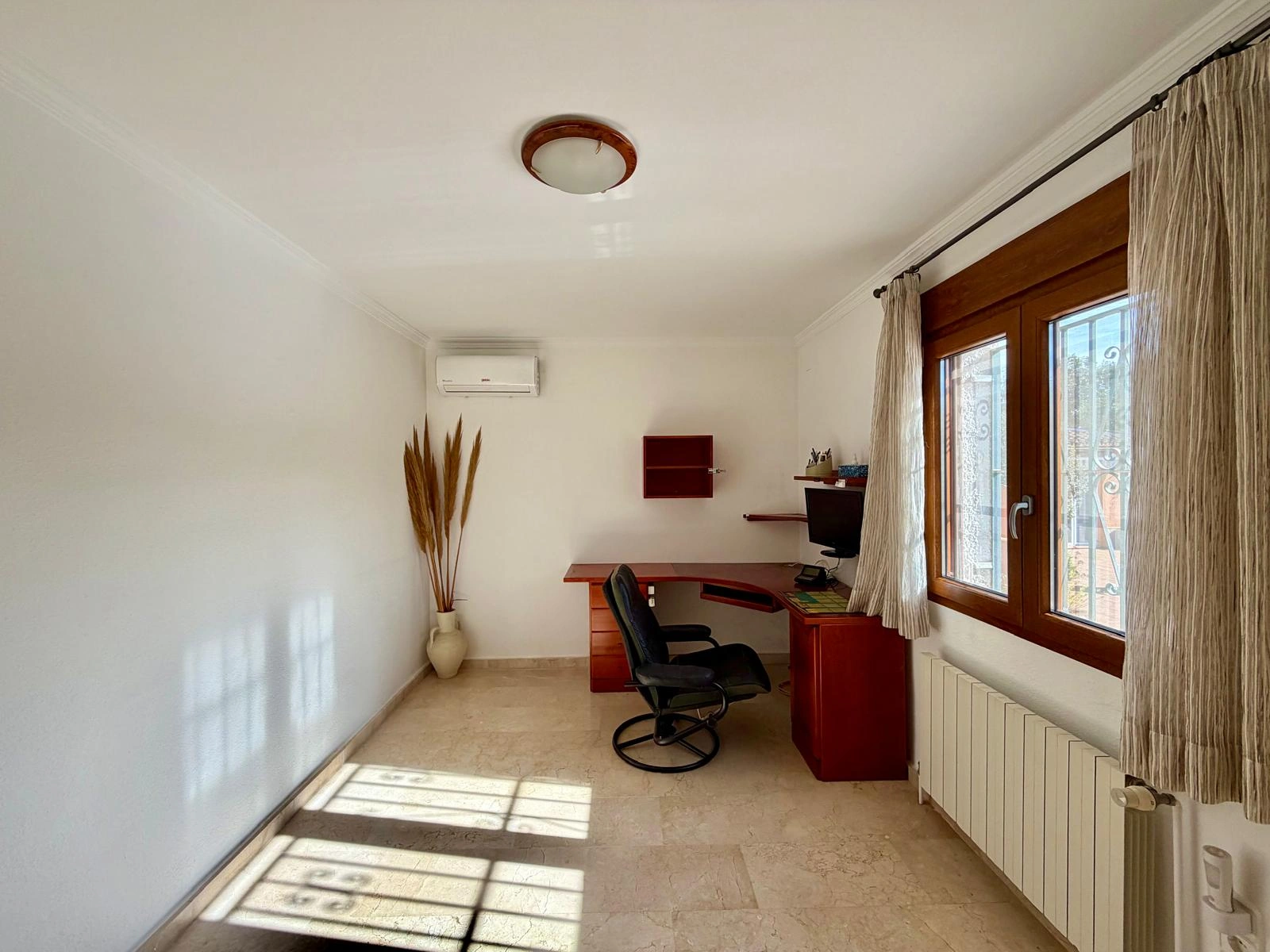 Villa de Ensueño en venta, en Plena Naturaleza con Apartamento de Invitados