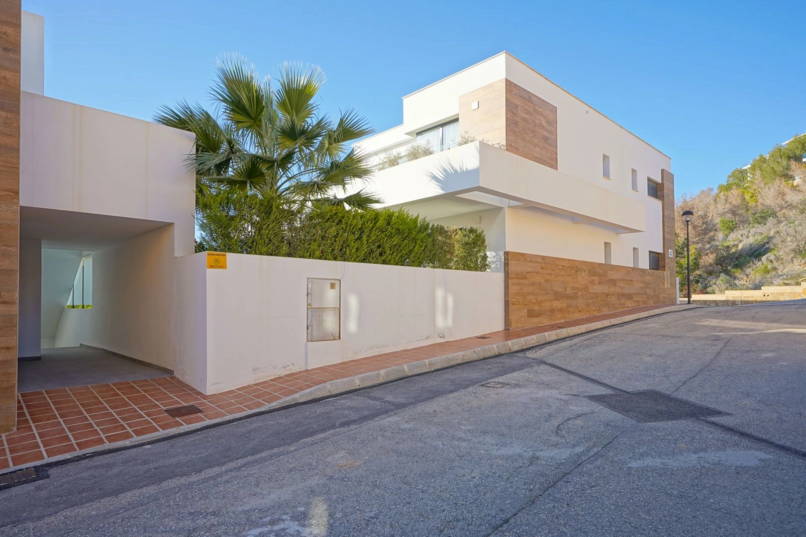 Luminoso y moderno apartamento de dos dormitorios en venta en Cumbre del Sol.