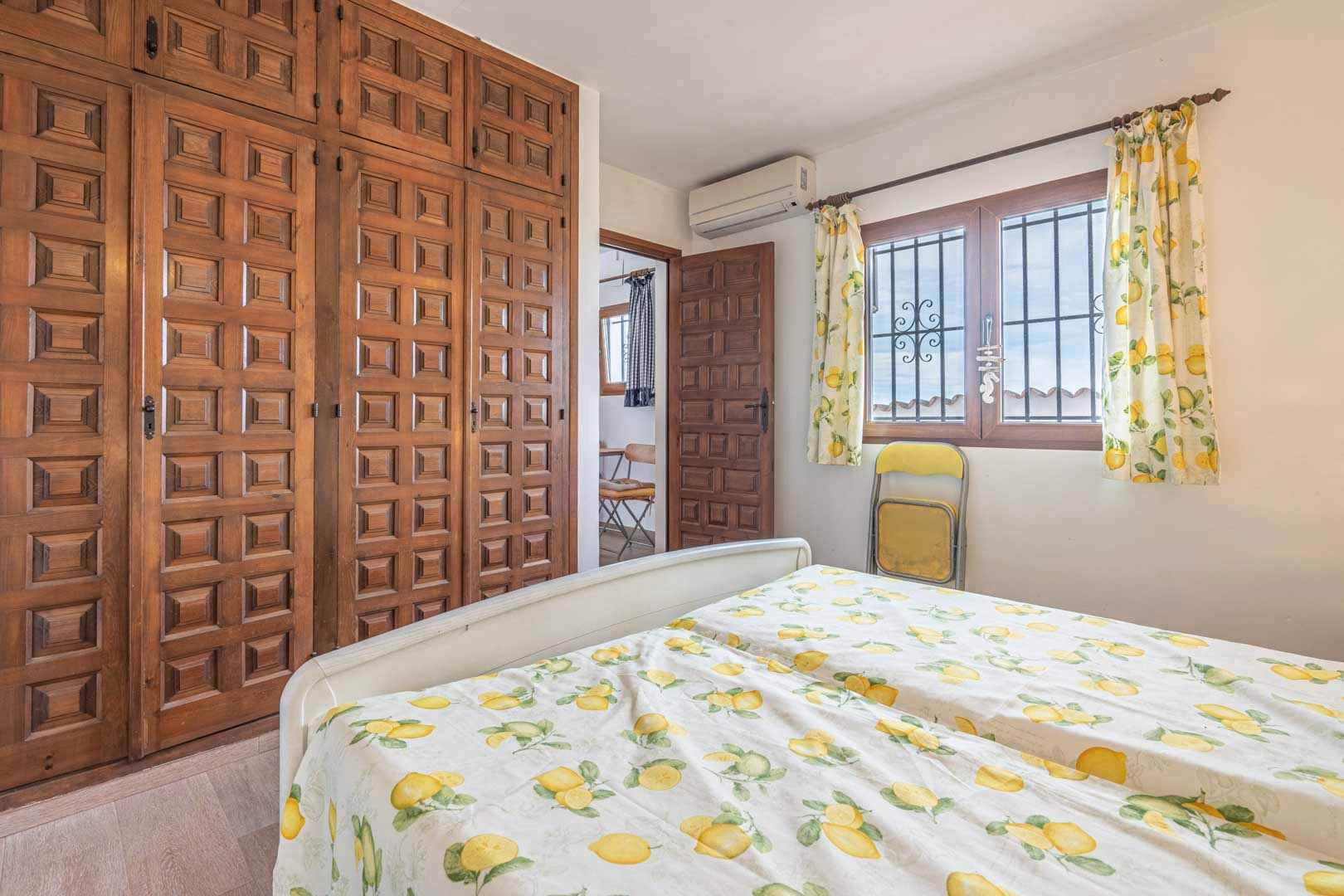 Gran chalet con casa de invitados en venta en Monte Pego