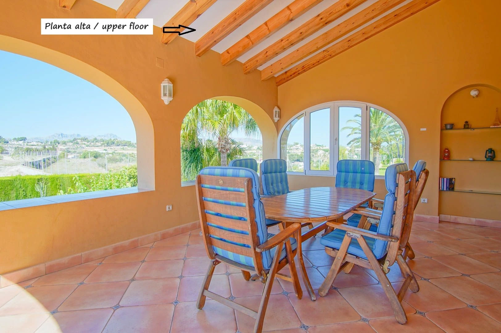 Villa con 3 casas de invitados en venta en Benissa