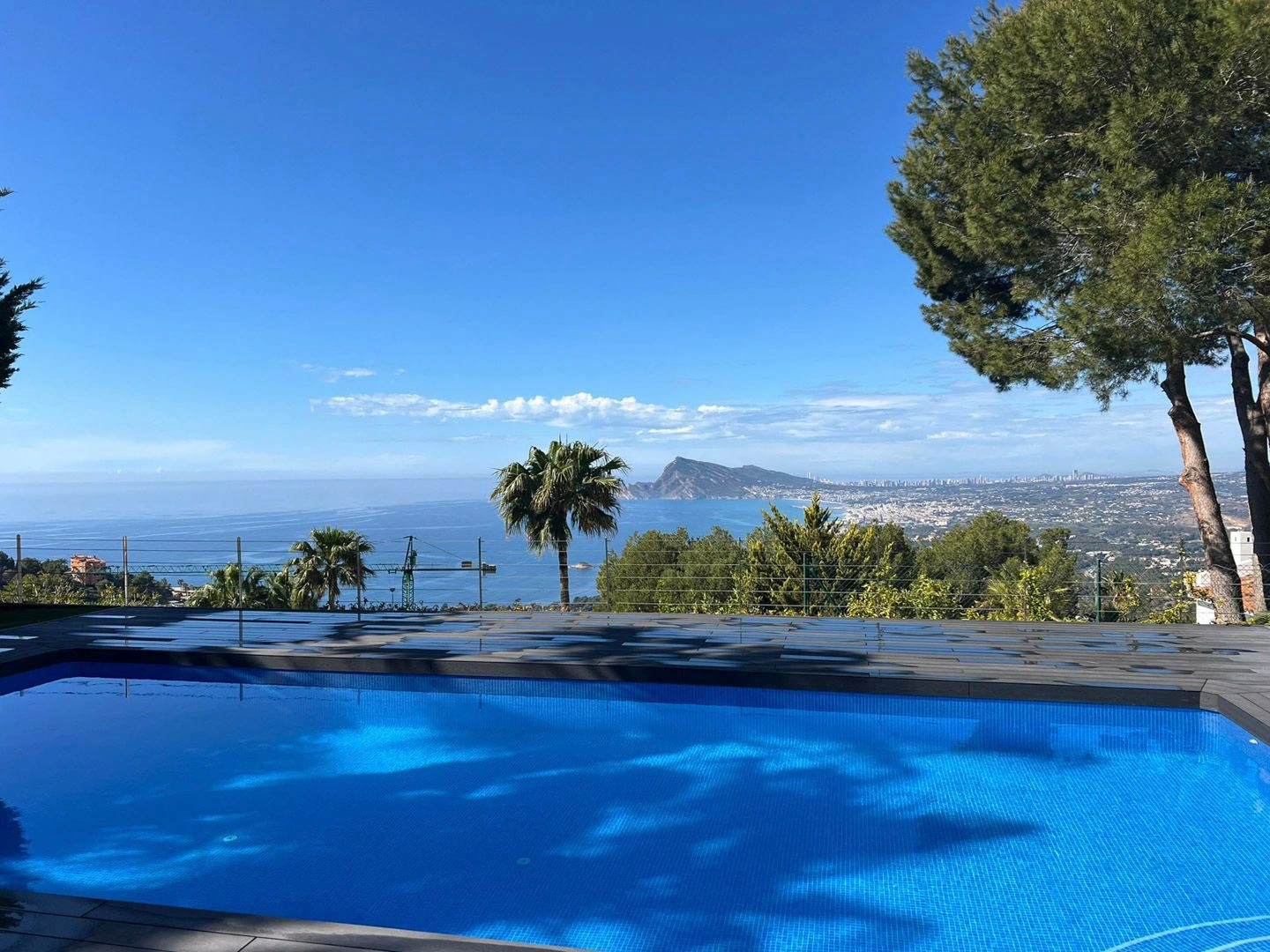 Villa de lujo con vistas al mar en venta en Altea