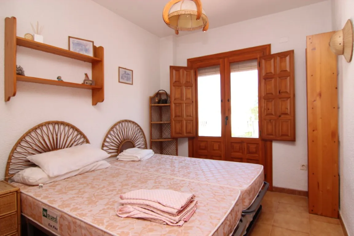 Gran chalet con casa de invitados en venta en Monte Pego