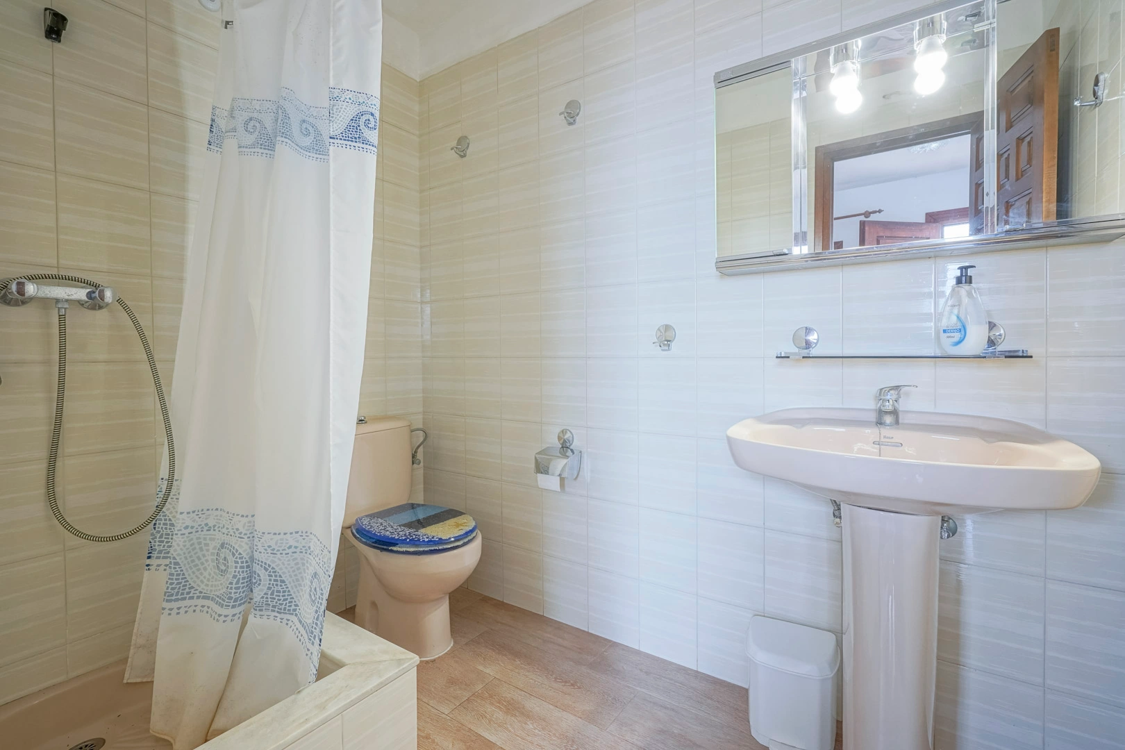 Gran chalet con casa de invitados en venta en Monte Pego