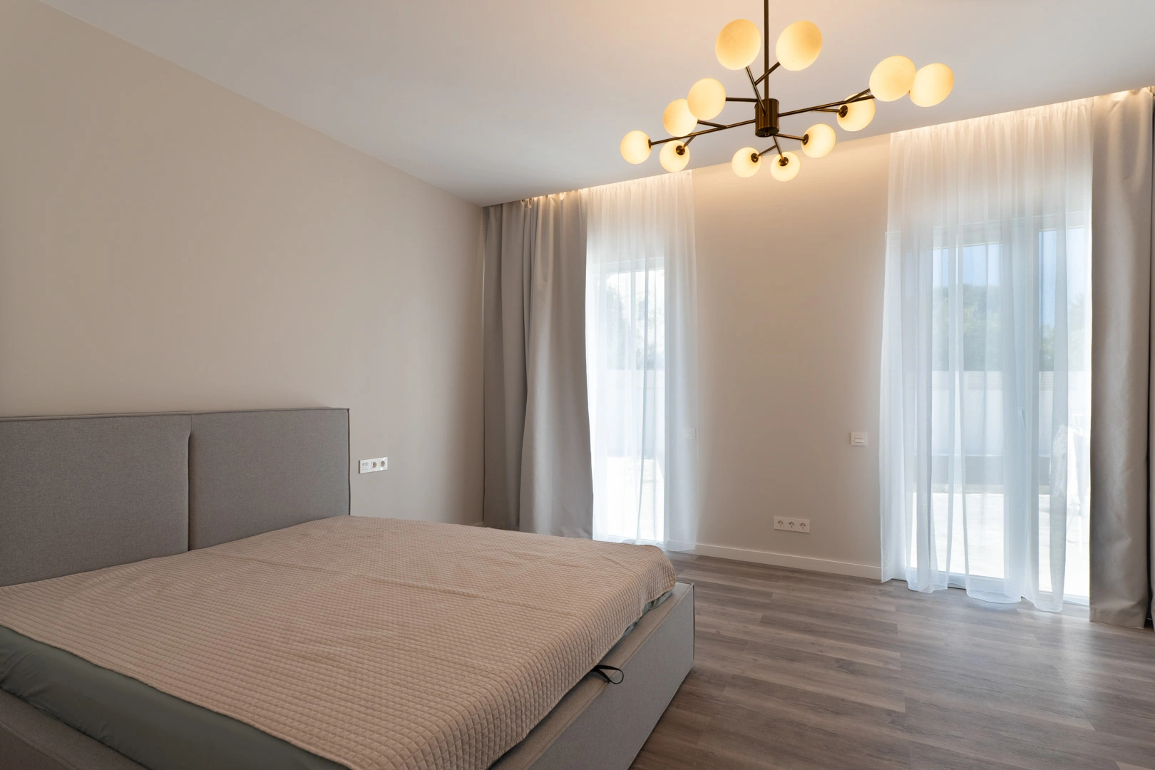 Villa moderna aún por terminar en venta en Calpe.