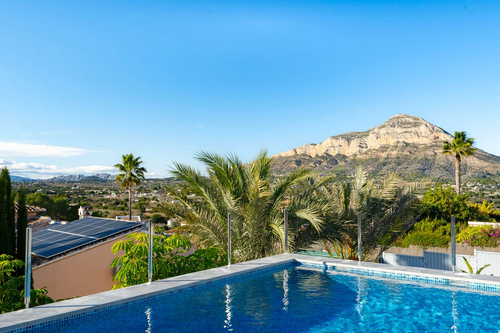 Magnifique villa traditionnelle neuve à vendre à Piver, Jávea.